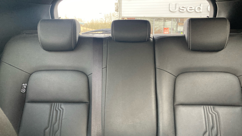 Nissan Juke 1.6 Hybrid Tekna 5dr Auto Hybrid Hatchback